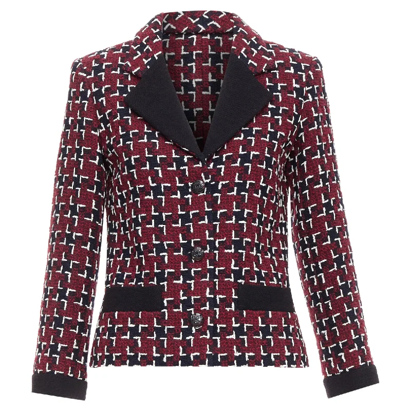 Trendy Street Style Clothing Chanel brassiere geometric cc tweed jacket