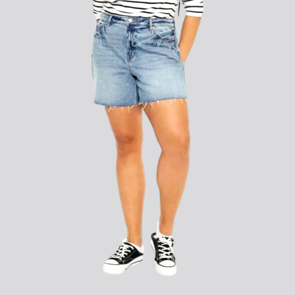 Break Fashion Norms Vintage high-waist denim shorts for women