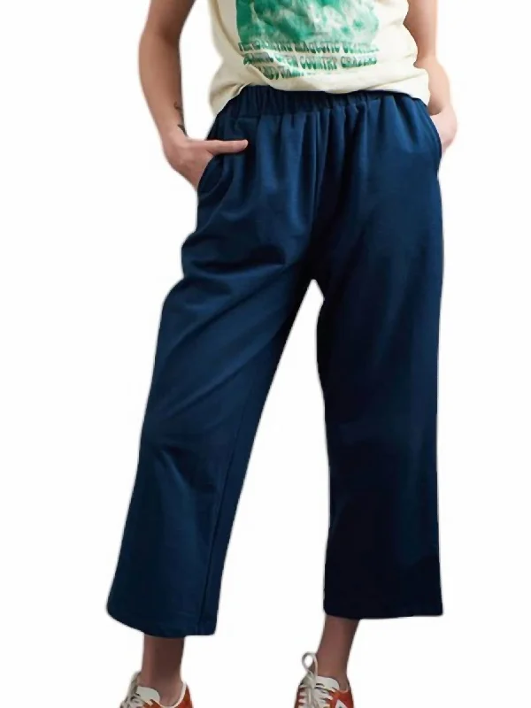 Fashion Forward Faye Pants In Loop Knit Blue