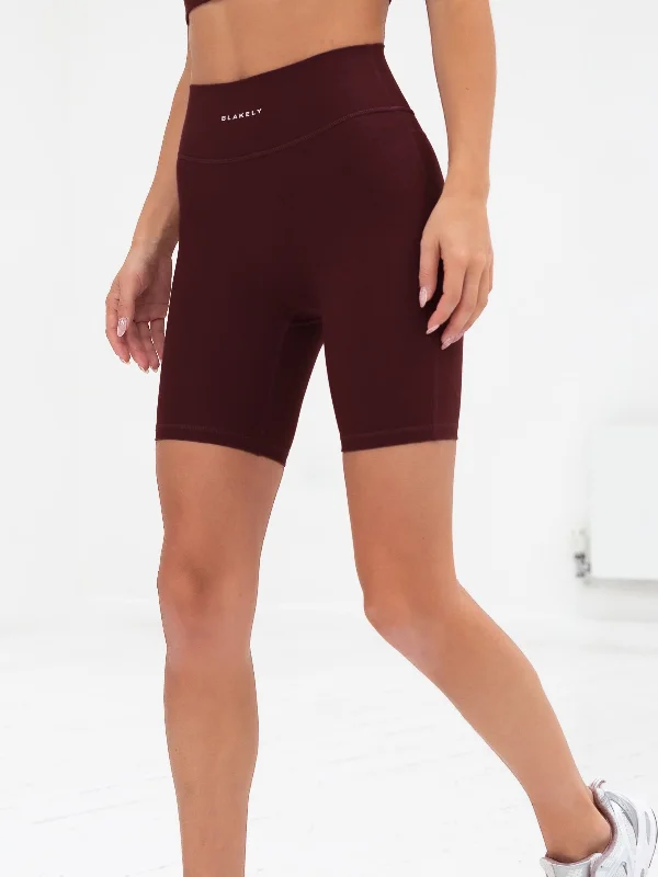 Step Ahead, Lead The Trend Ultimate Active Shorts - Burgundy