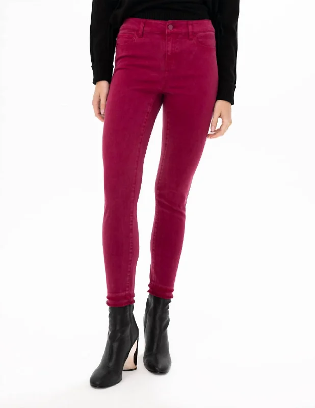 Trendsetting Threads Luxe Slim Woven Pants In Beet Red