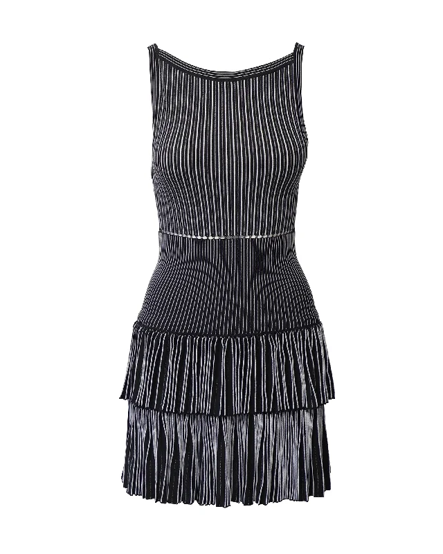 Stylish Looks Alaia Tiered A-Line Dress in Black Viscose