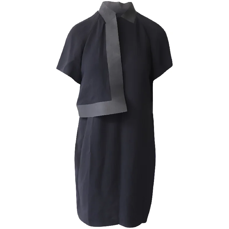 Relaxed Style Alexander Wang Shoulder Flap Dress in Black Viscose