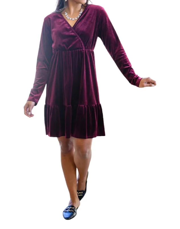 Feminine Flow Jentsyn Velvet V-Neck Dress In Wine