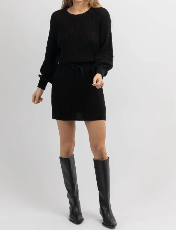 The Latest Trends Piper Balloon Sleeve Dress In Black