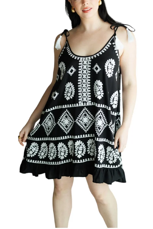 Romantic Detailing Slip On Dress W Tassels In Black/white